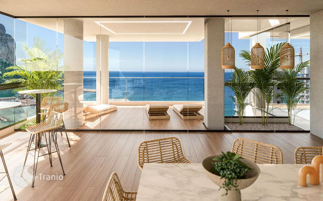 2-Bedroom Apartment with Sea and Lake Views in Calpe, photo 3