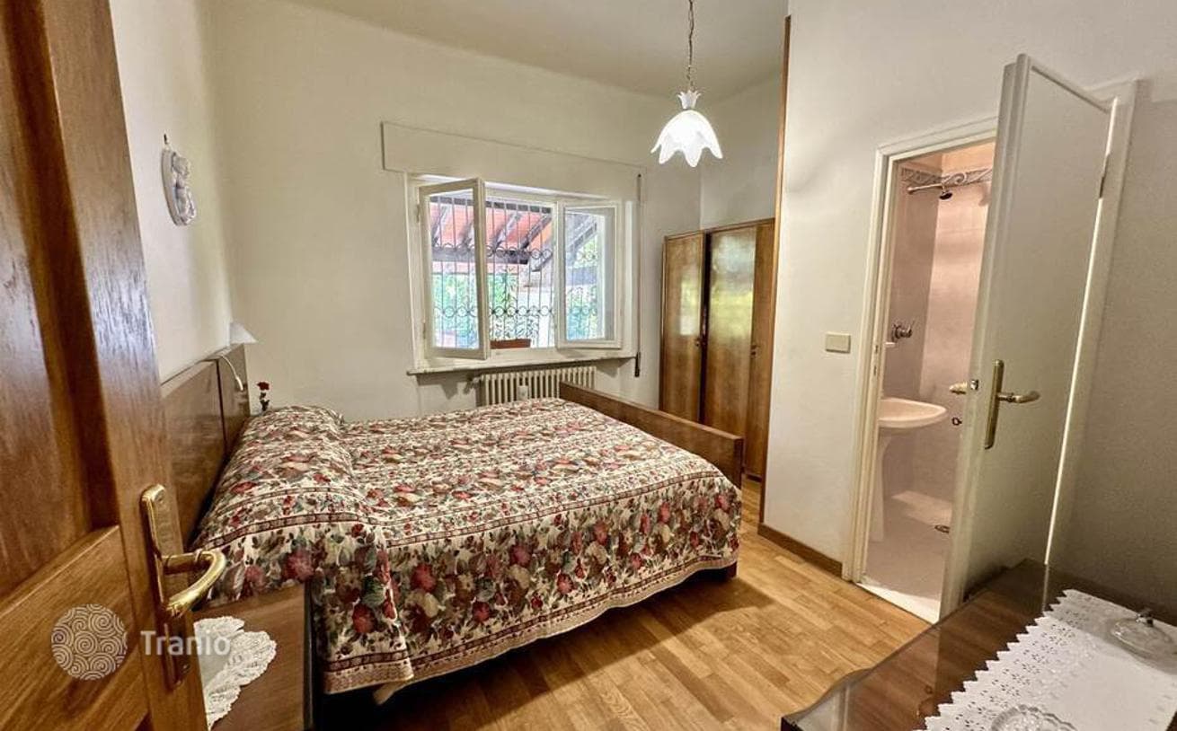 4-Bedroom Villa in Pietrasanta, Italy, photo 5