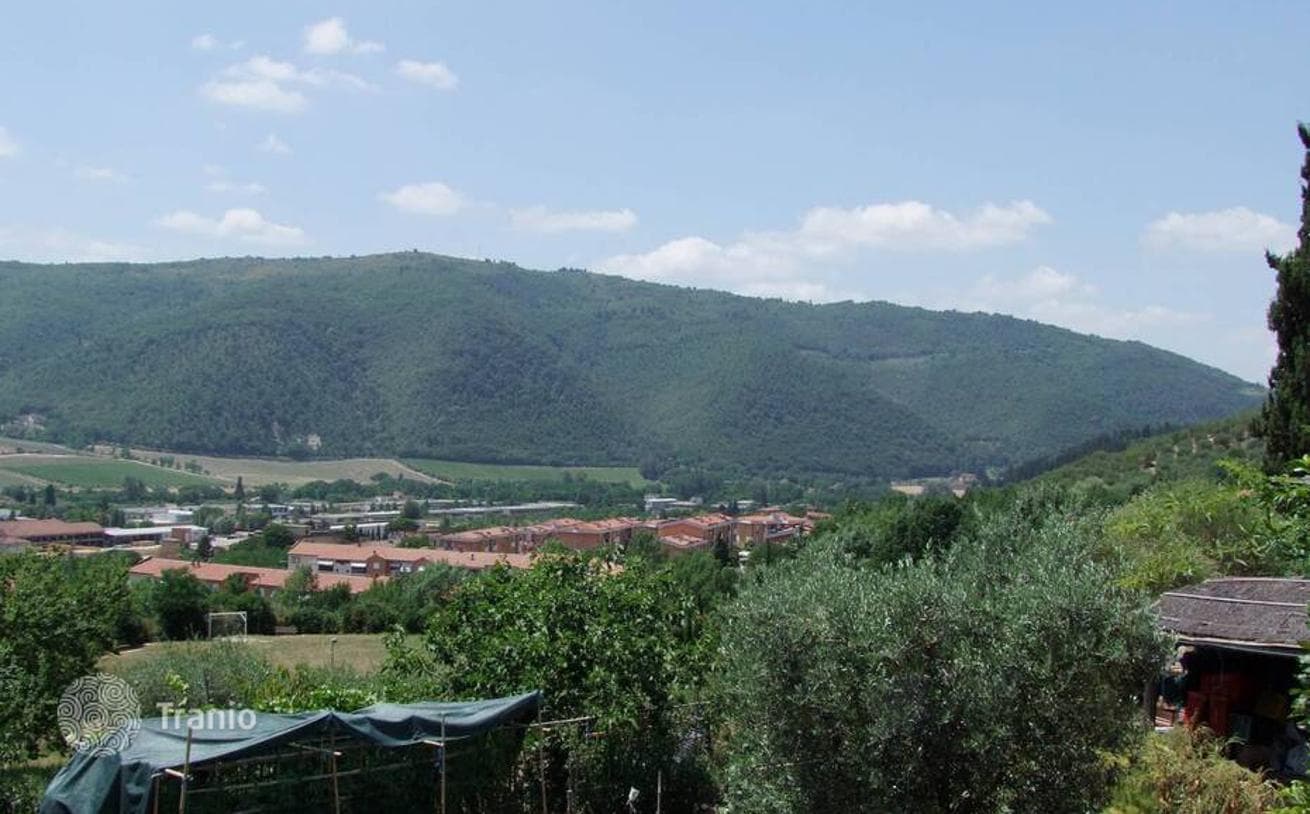 2-Bedroom Apartment in Pontassieve, Italy, photo 4