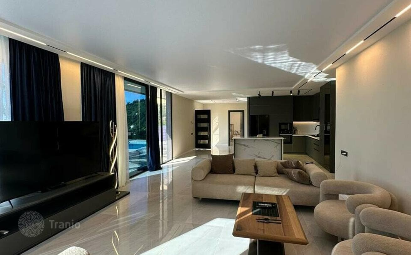5-Bedroom Luxury House with Panoramic Sea Views in Gonio, Batumi, photo 2