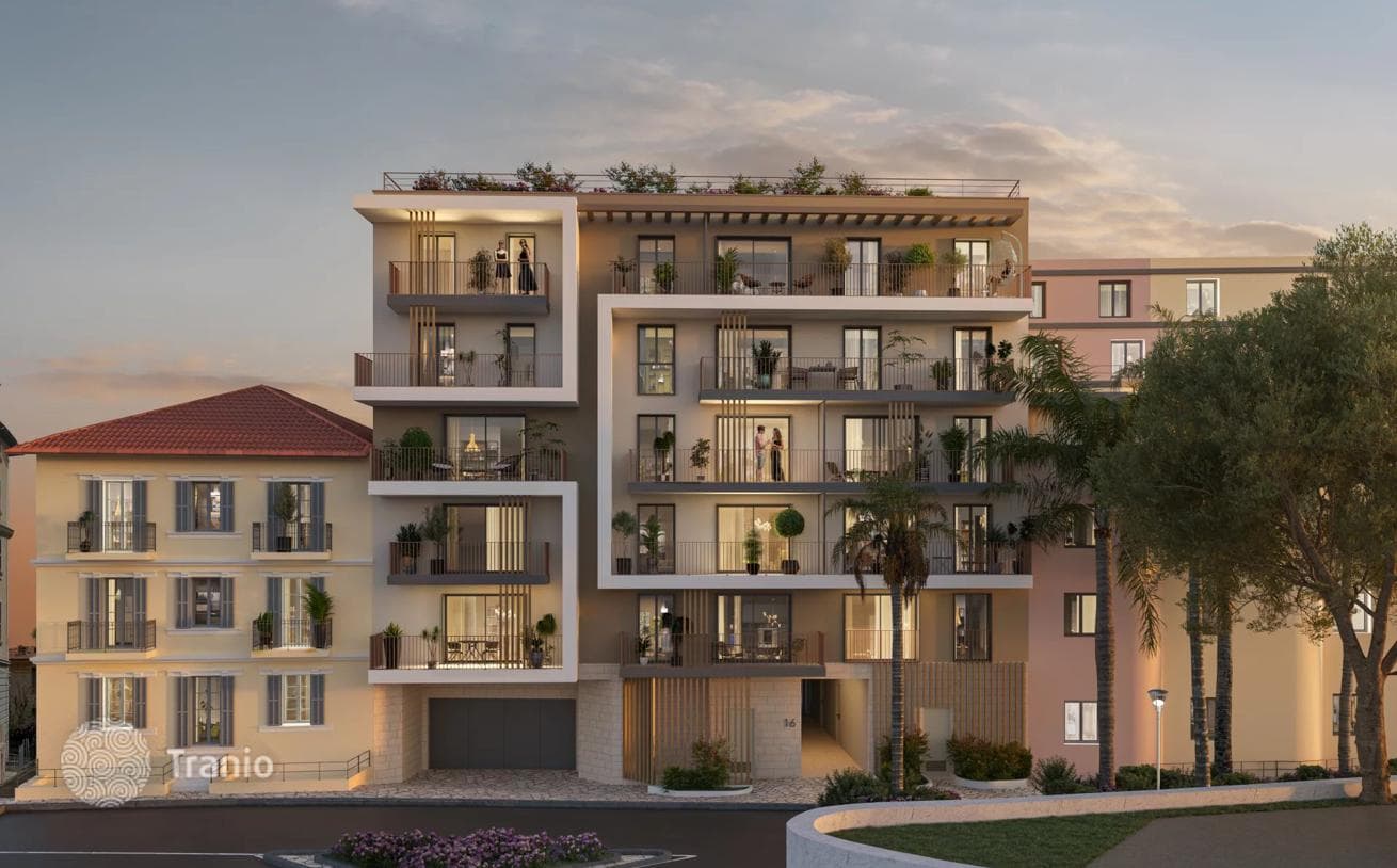 4-Bedroom Apartment with Roof Terrace and Sea View in Beausoleil, photo 4