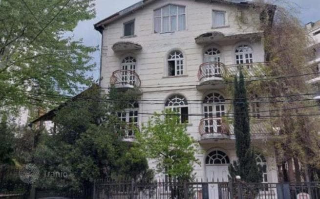 19-Room House with 11 Bedrooms in Saburtalo, Tbilisi, photo 2