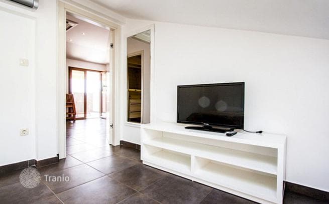 2-Bedroom Furnished Apartment with Sea and Mountain Views in Becici, Montenegro, photo 4