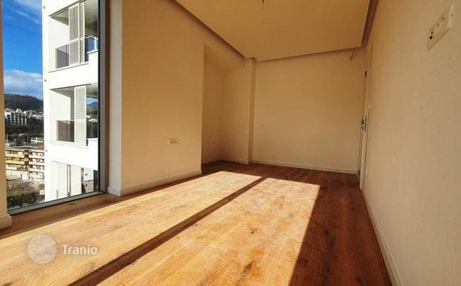 2-Bedroom Apartment with Sea View in Rafailovici, Budva, photo 3