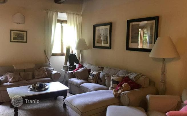 2-Bedroom Apartment in Florence, photo 5