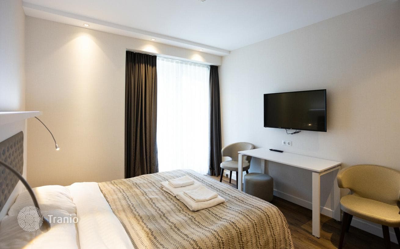 Studio with Sea and City Views in Batumi, photo 4