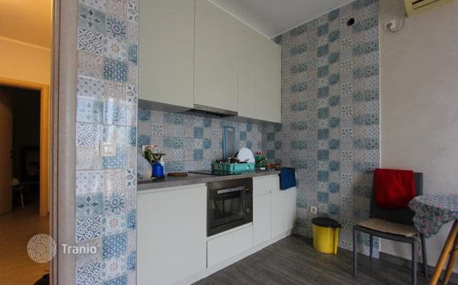 1-Bedroom Apartment with Terrace and City View in Budva, photo 4