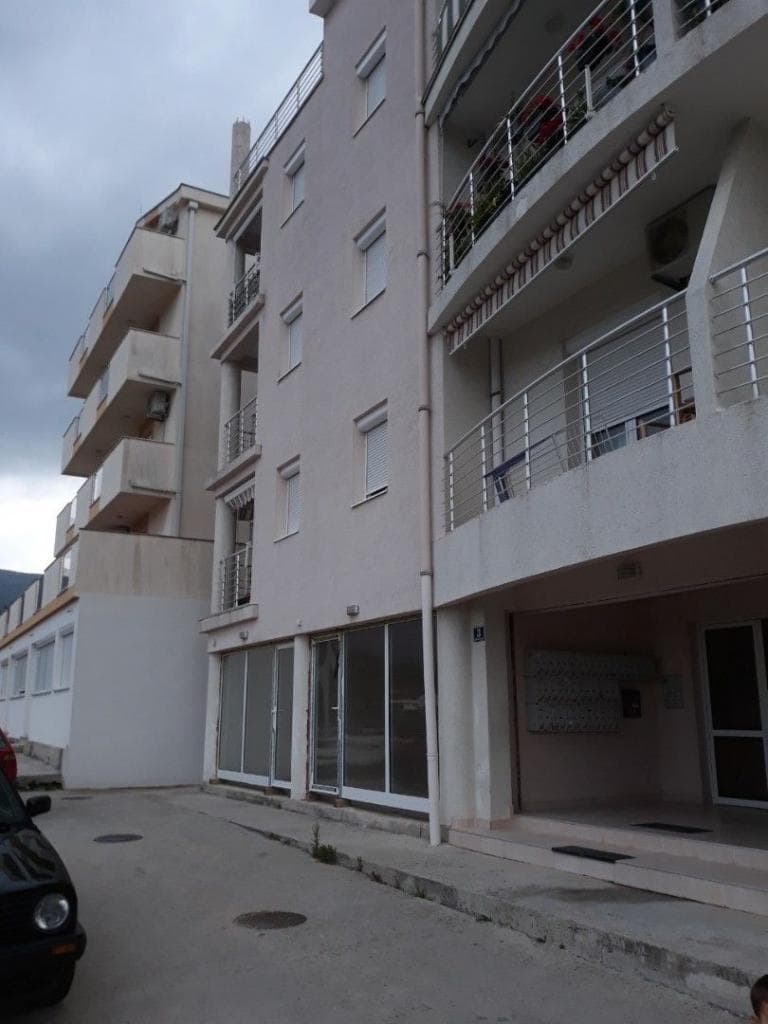 Квартира в Херцег-Нови, Черногория, 39 м², фото 3