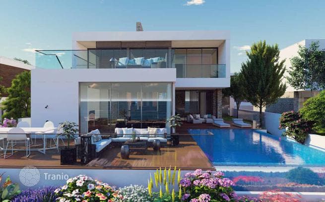 4-Bedroom Villa in Paphos, Cyprus