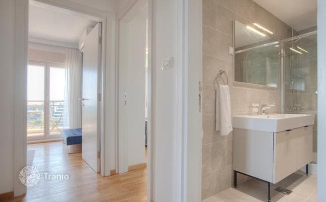 2-Bedroom Apartment with Panoramic Sea View in Budva, photo 3