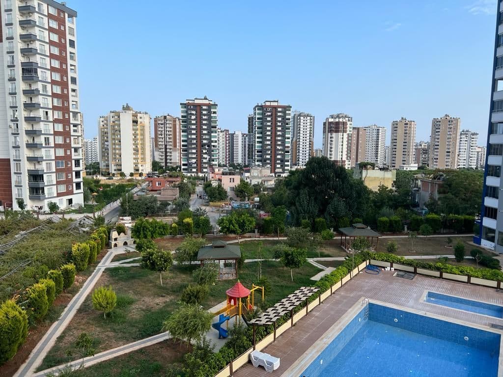 Апартаменты в Мерсине, Турция, 220 м²