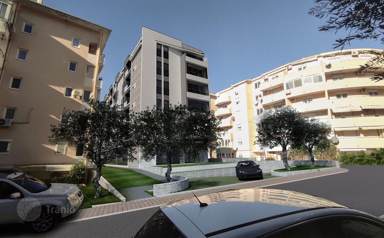 2-Bedroom Apartment in Rozino, Budva