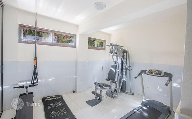 4-комнатная вилла 350 м² в Айя-Напе, Кипр