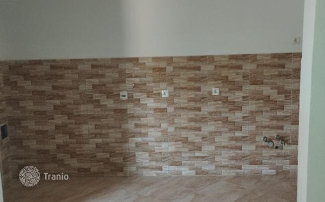 10-Bedroom House with Large Plot in Zaleevo, Bar