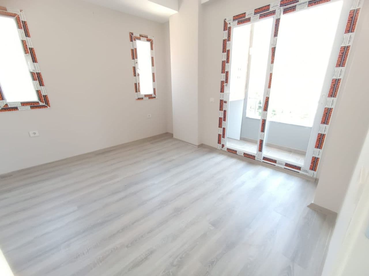Квартира в Мерсине, Турция, 60 м²