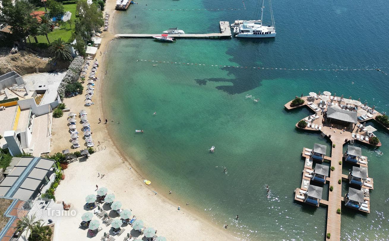 Luxury Beachfront Villa with Private Beach and Pool in Yalikavak, Bodrum, photo 2