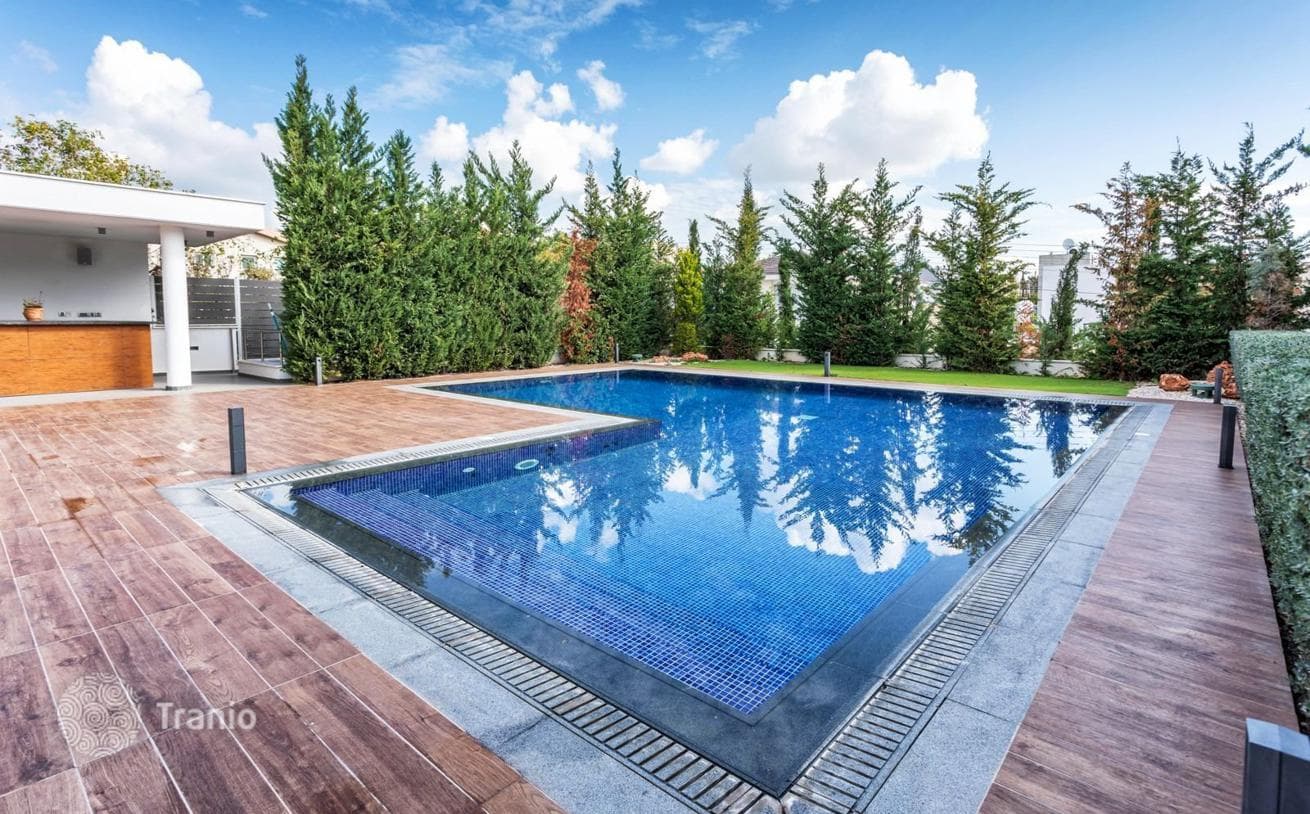 5-Bedroom Villa in Limassol, Cyprus, photo 4