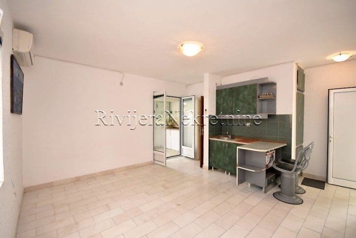 Апартаменты в Херцег-Нови, Черногория, 35 м², фото 4