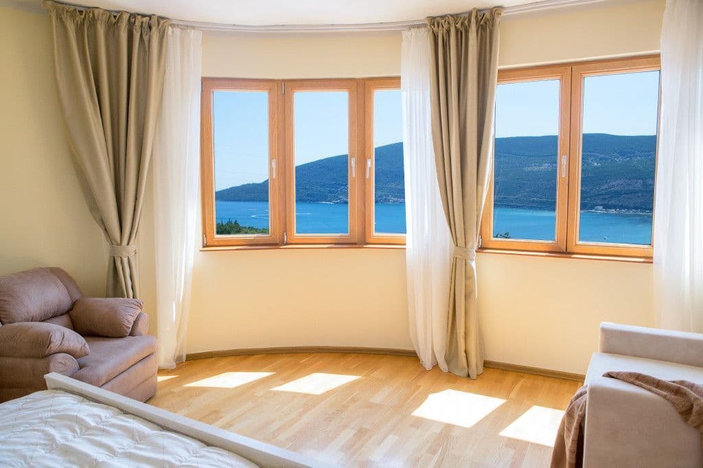 Квартира в Херцег-Нови, Черногория, 105 м²
