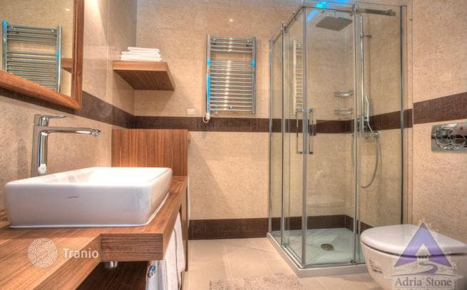1-Bedroom Apartment with Sea View in Budva, photo 2