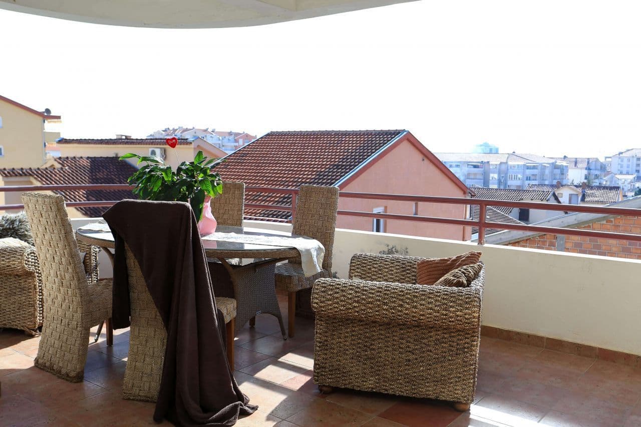 Квартира в Будве, Черногория, 215 м²