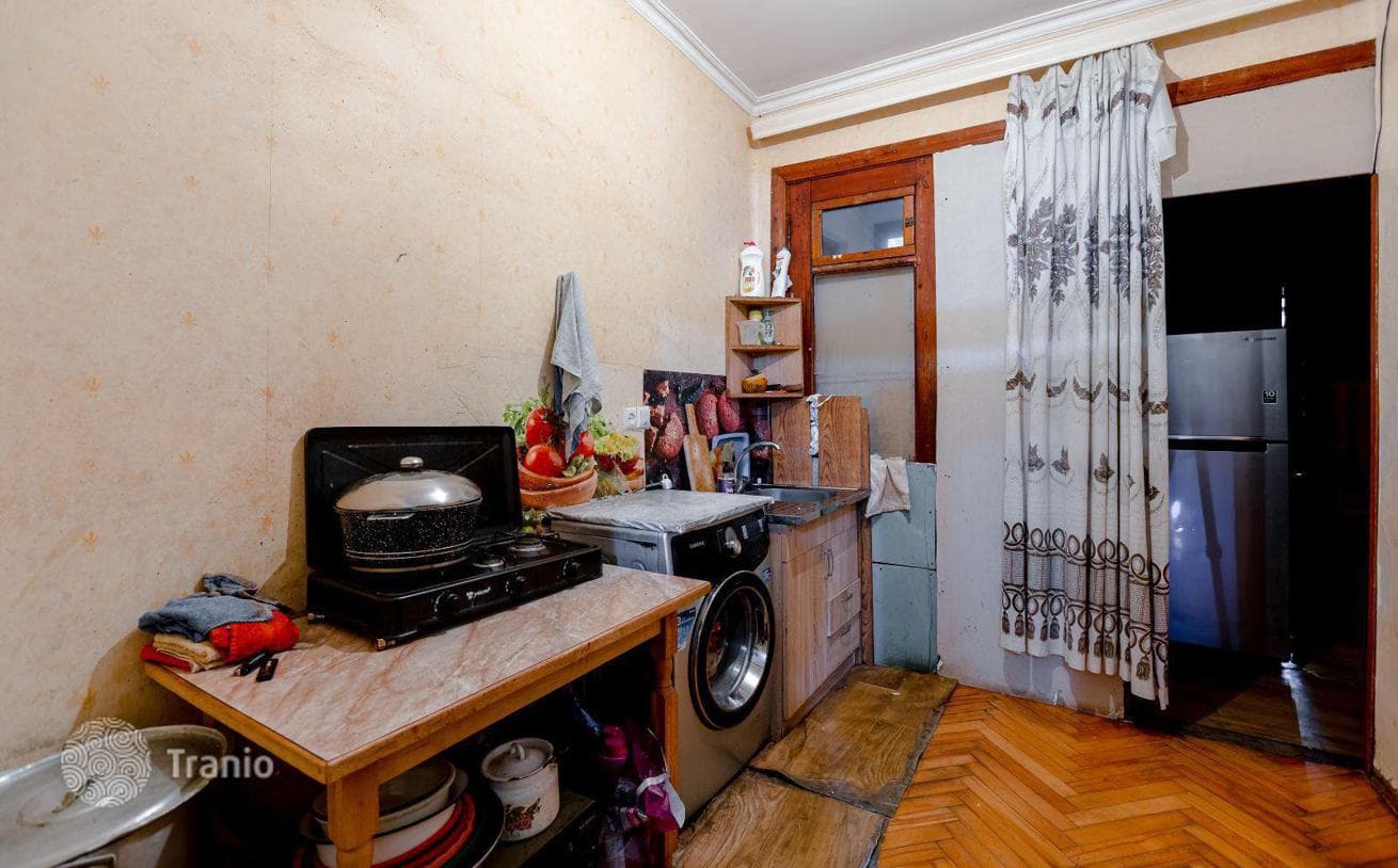 239 m² House in Avlabari, Tbilisi