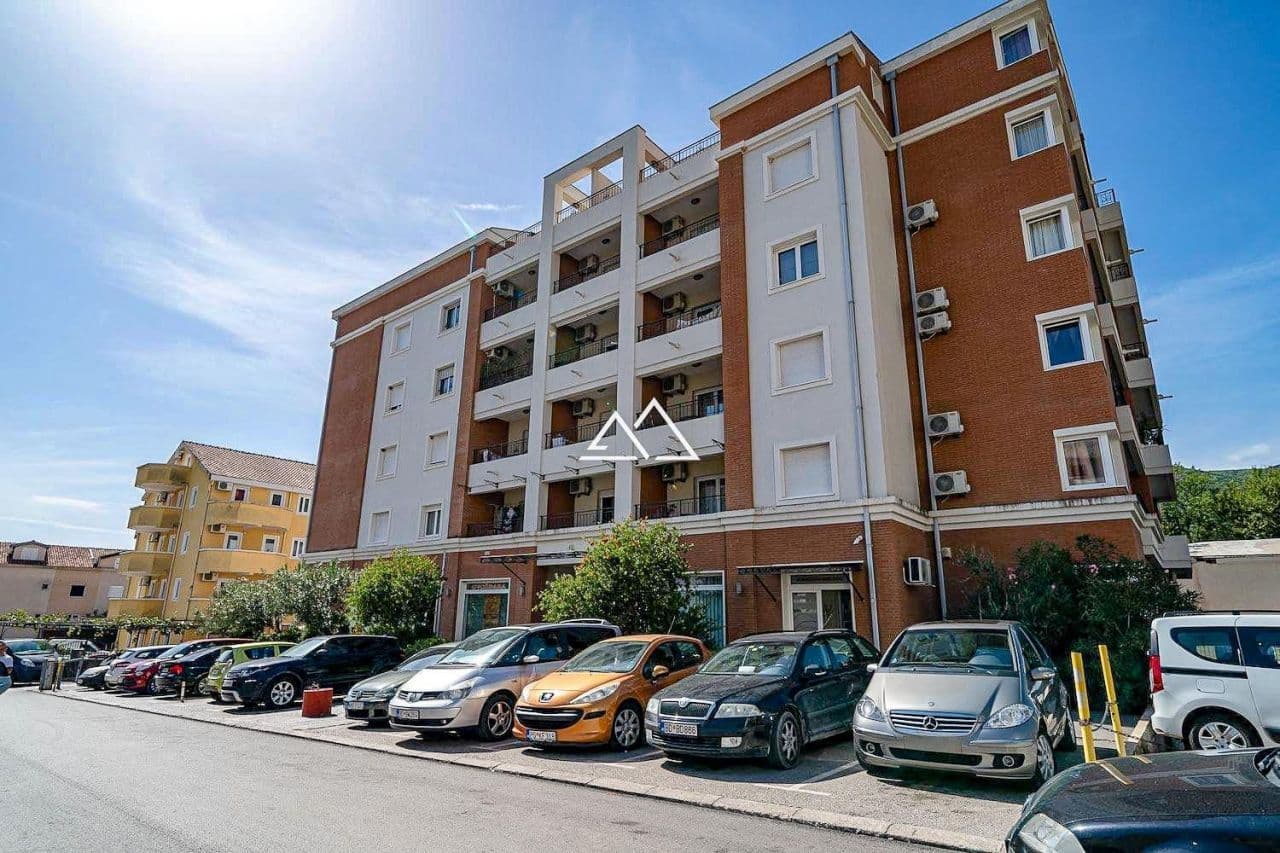 Квартира в Будве, Черногория, 57 м², фото 4