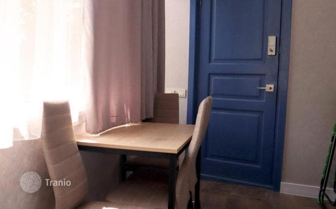 3-Bedroom Apartment in Old Tbilisi, Tbilisi, photo 2