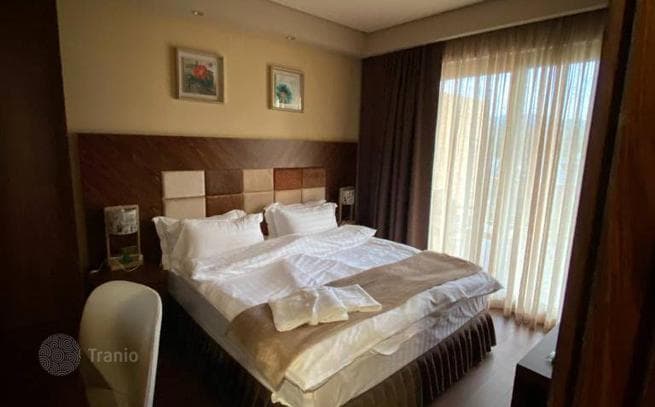 2-Bedroom Apartment with Mountain and Sea Views in Batumi, photo 5