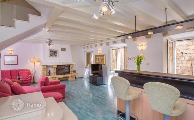 3-Bedroom Furnished House Near the Beach in Dubrovnik