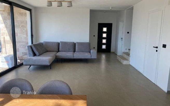 3-Bedroom House with Panoramic Sea View and Private Pool in Bar, photo 3
