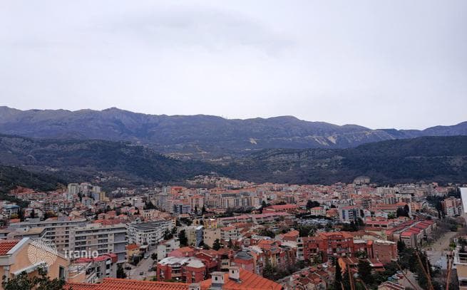 2-Bedroom Apartment with City and Sea Views in Budva, photo 2