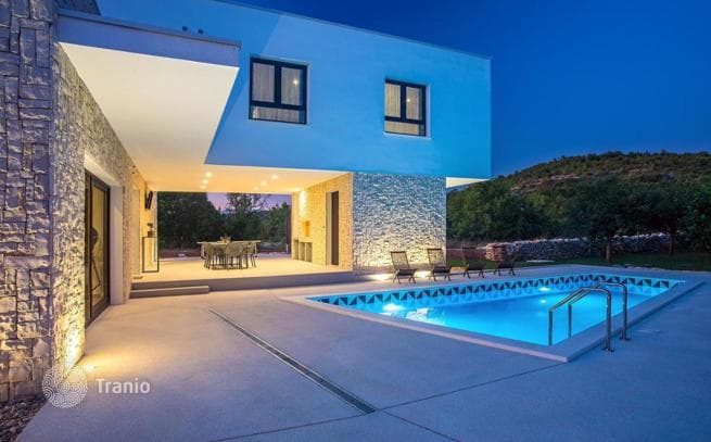2-Bedroom Villa in Split, Croatia, photo 5