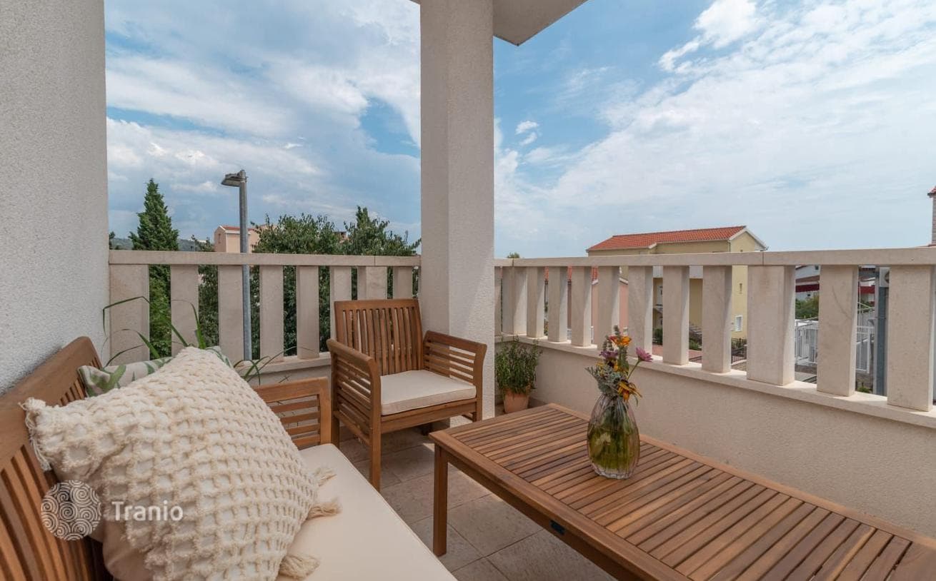2-Bedroom Apartment in Trogir, Dalmatia, photo 5