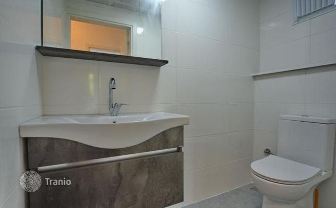 2-Bedroom (2+1) Renovated Apartment in Konyaalti, Antalya, photo 3