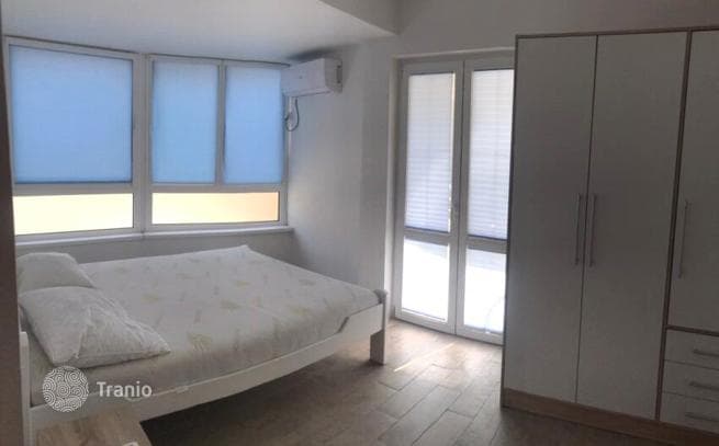 2-Bedroom Apartment 100 m from the Sea in Rafailovici, Budva, photo 4