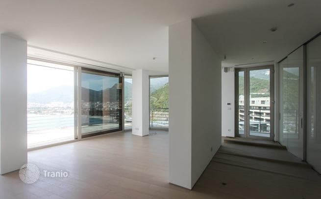 2-Bedroom Luxury Apartment with Sea and City Views in Budva, photo 2