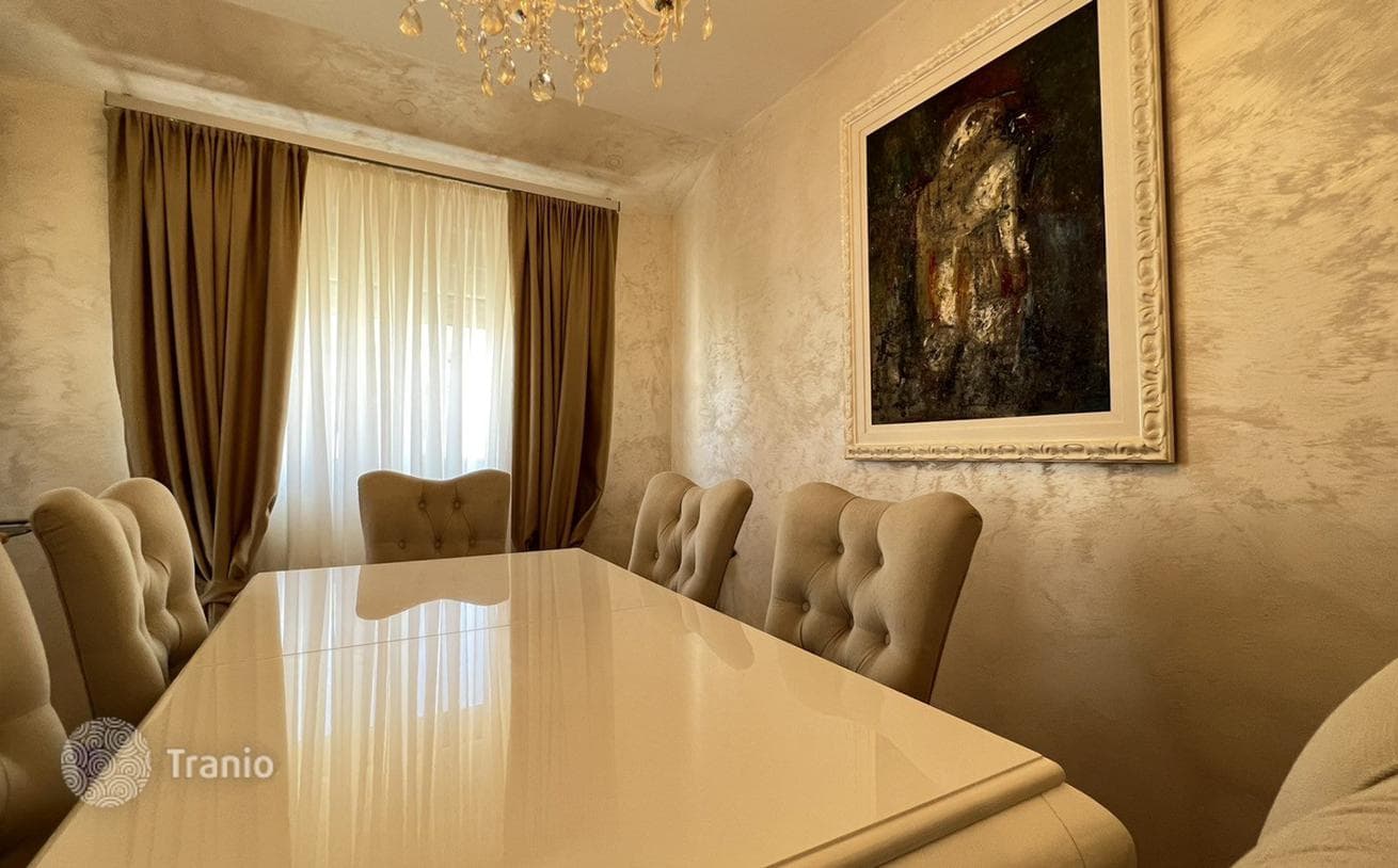 2-Bedroom Furnished Apartment with Garage and Terraces in Budva, photo 3