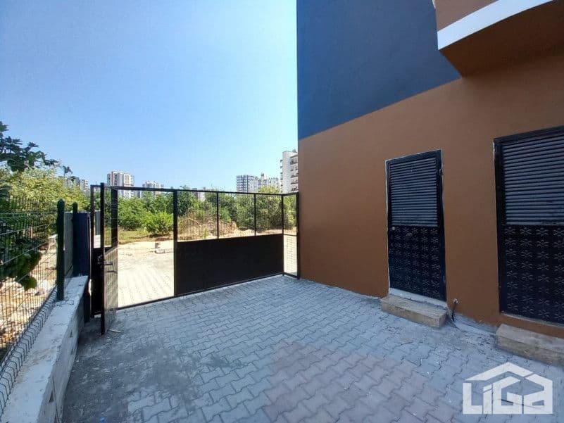 Квартира в Мерсине, Турция, 55 м²