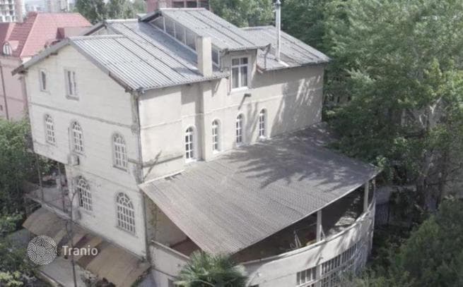19-Room House with 11 Bedrooms in Saburtalo, Tbilisi, photo 3