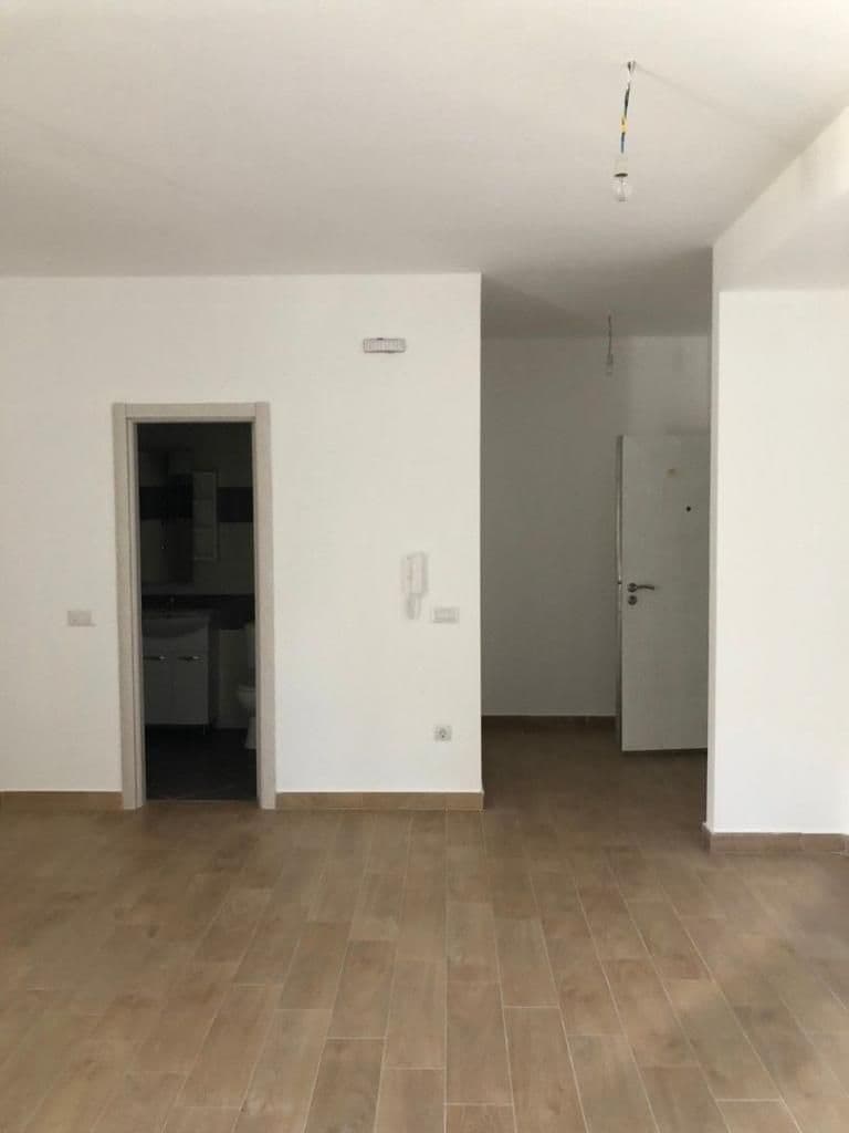 Квартира в Улцине, Черногория, 56 м², фото 2