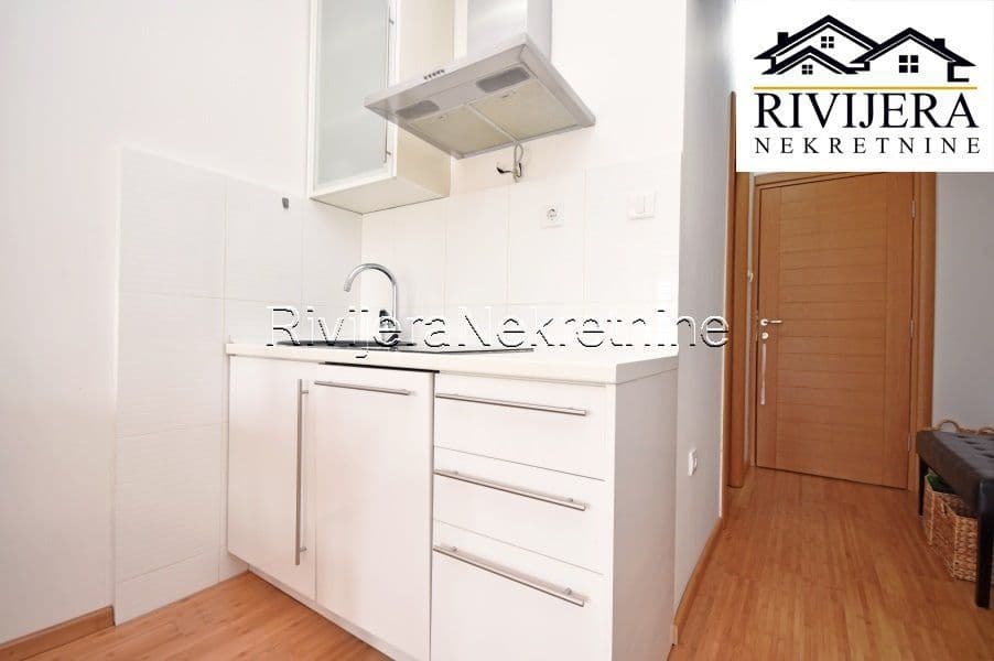 Квартира в Херцег-Нови, Черногория, 28 м², фото 2