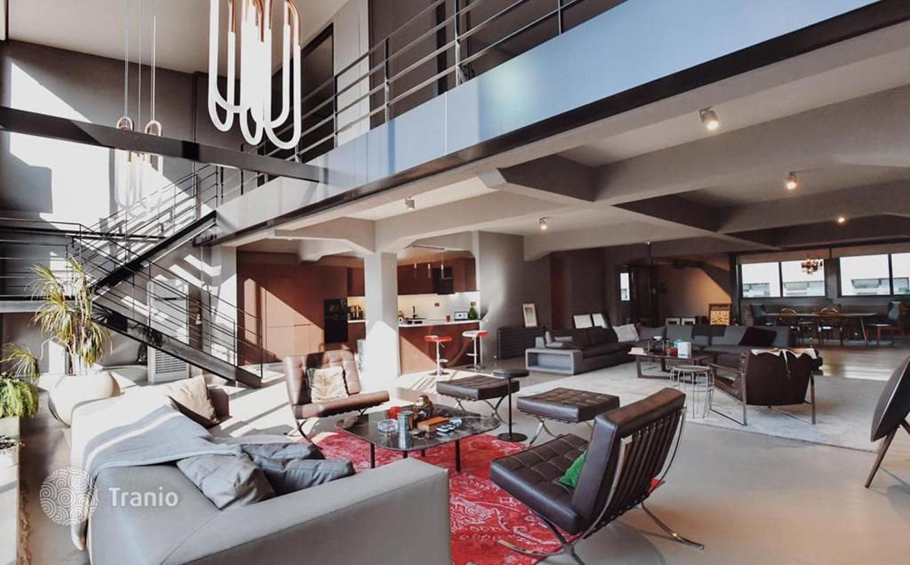 2-Bedroom Apartment in Sisli, Istanbul, photo 2