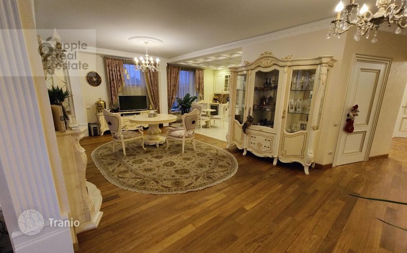 2-Bedroom Apartment in Pokrovskoe-Streshnevo, Moscow, photo 2